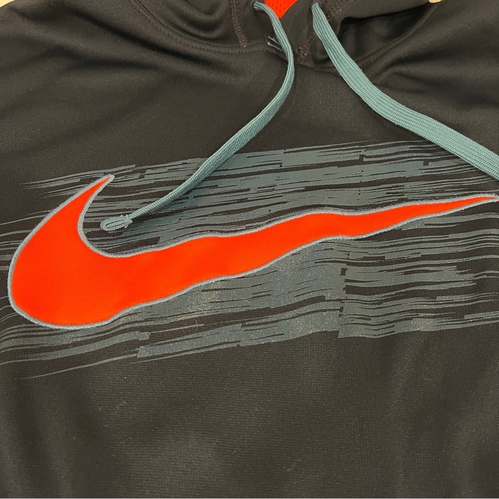 Nike Therma-Fit Hoodie navy Blue Orange Sweatshirt Pullover embroidered Swoosh - Picture 3 of 5